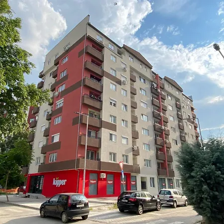 Simonovski's 2 * Skopje